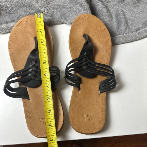 Time and Tru‎ Hooded Thong Sandals Women's L Black Flat Memory Foam Comfort Boho - Picture 10 of 10
